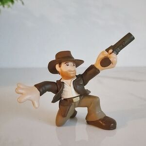 🏺 Indiana Jones 2008 Hasbro Mini Figure 2.25” Adventure Toy